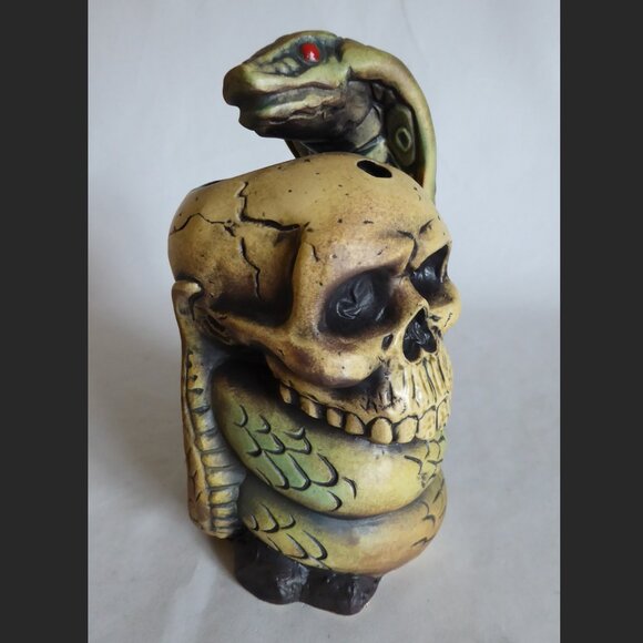 NEW 2019 LE #64/250 EEKUM BOOKUM FORBIDDEN ISLAND BAR COBRA SKULL TIKI MUG - Picture 3 of 15